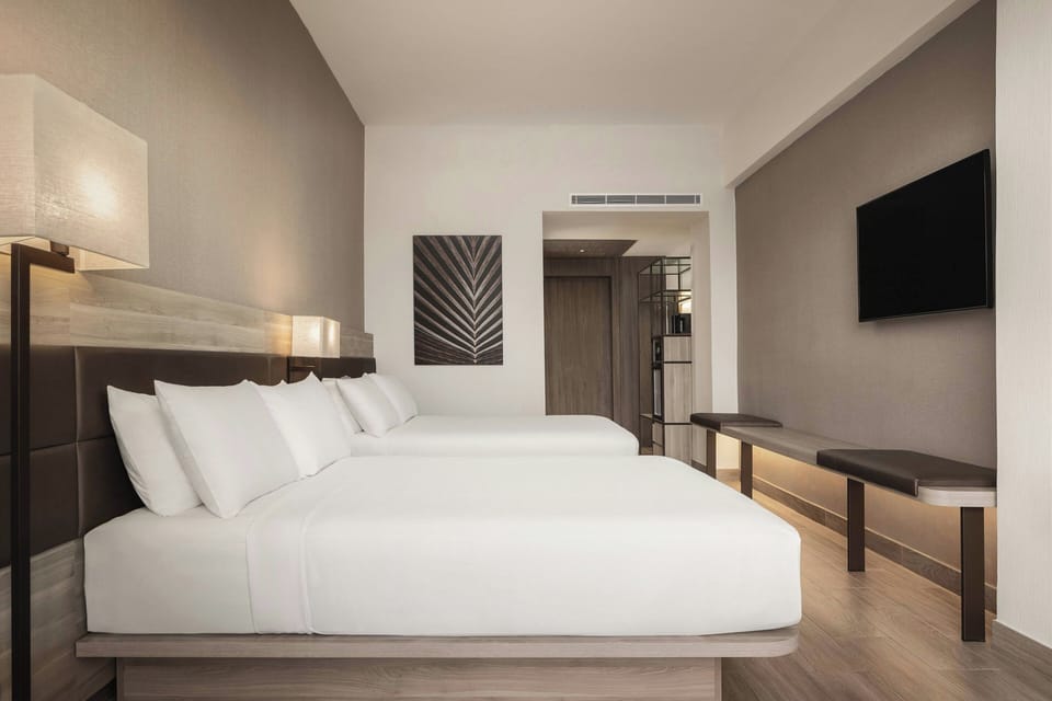 Deluxe Room, 2 Queen Beds, Pool View | Exterior