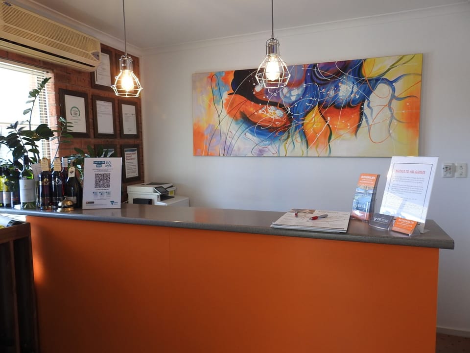 Wine Village Motor Inn Motel in Rutherglen