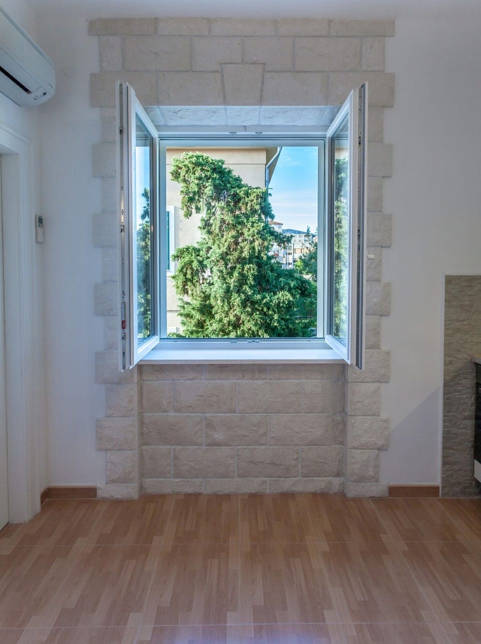 Apartment | 2 bedrooms, iron/ironing board, free WiFi, bed sheets