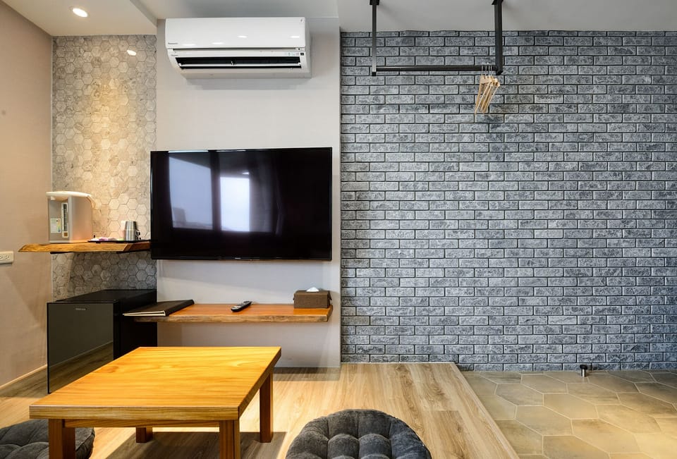 Standard Double Room | Individually furnished, blackout drapes, free WiFi, bed sheets