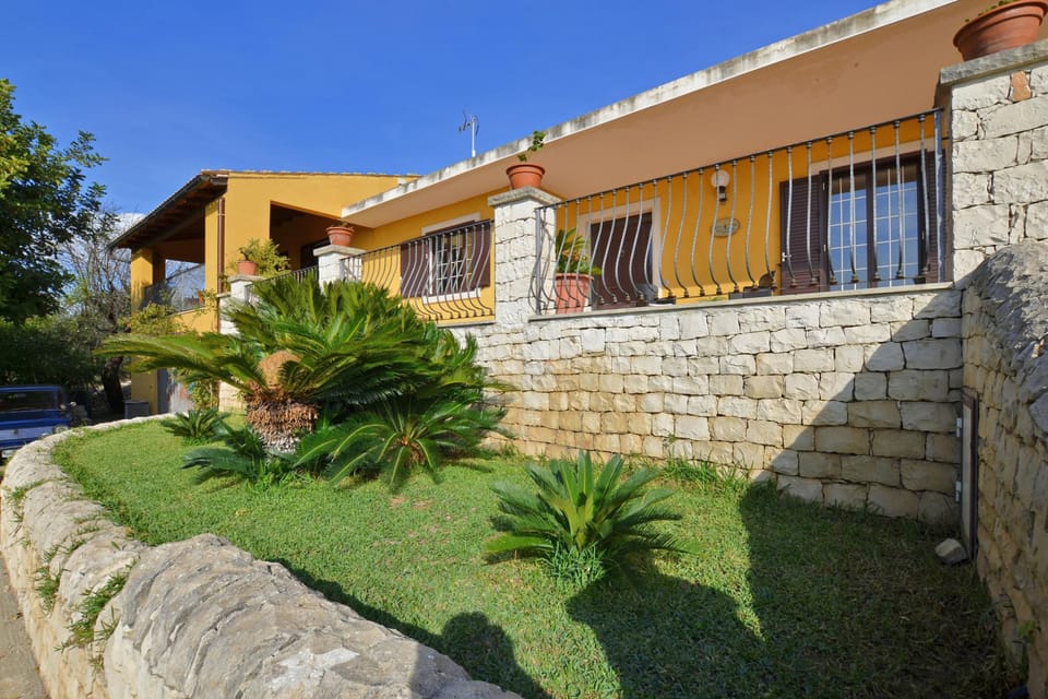 Family Villa, 3 Bedrooms, Microwave, Mountainside (Villa Torres) | Exterior