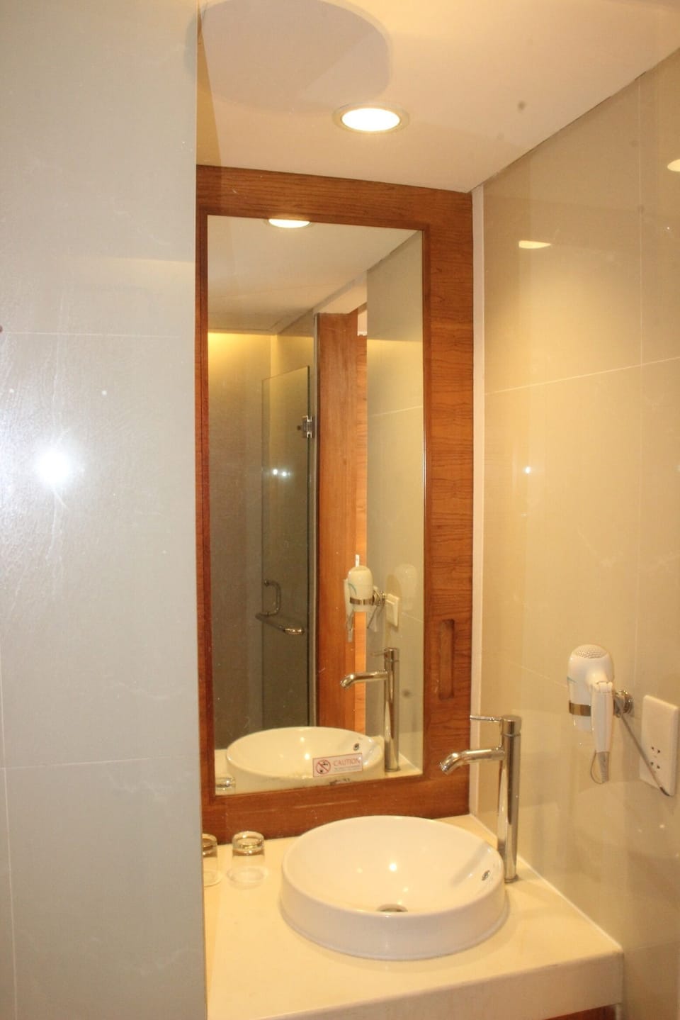 Shower, free toiletries, hair dryer, bathrobes