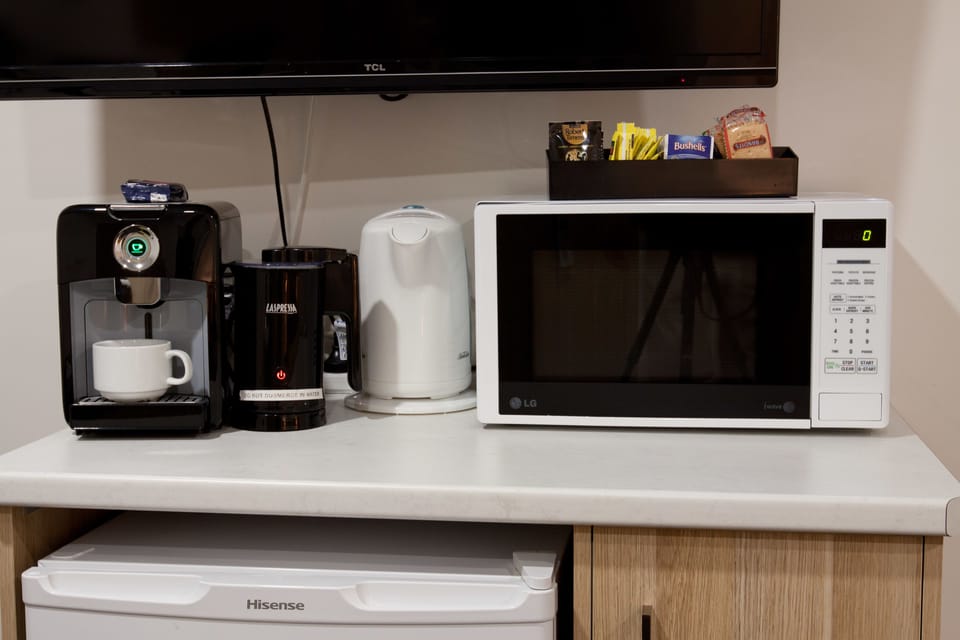Coffee/tea maker, fridge, microwave, electric kettle