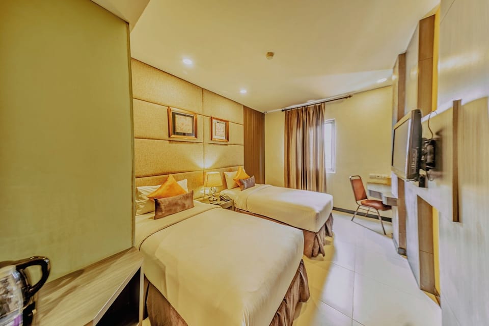 Superior Twin Room | In-room safe, desk, free WiFi