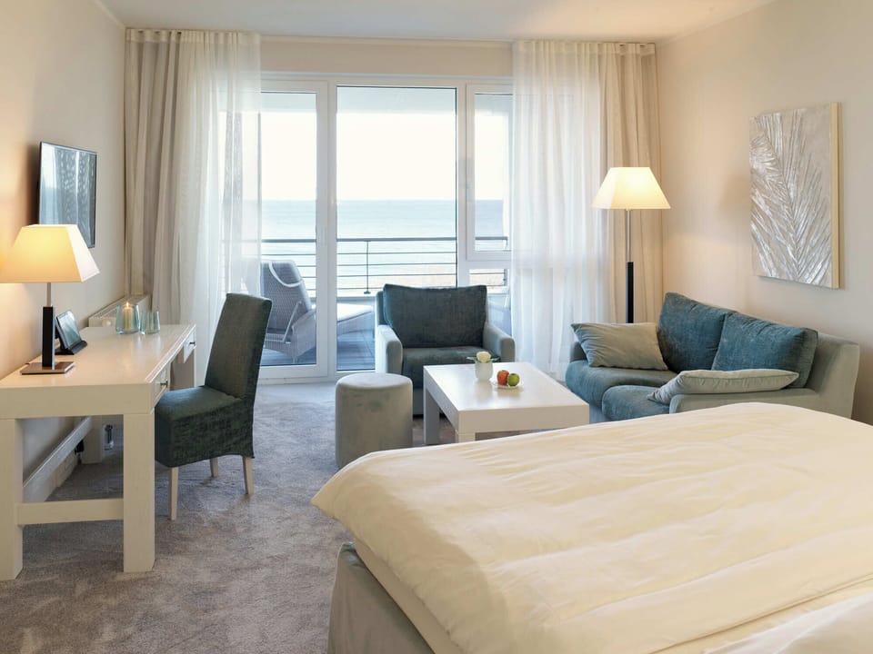 Minibar, in-room safe, desk, blackout drapes