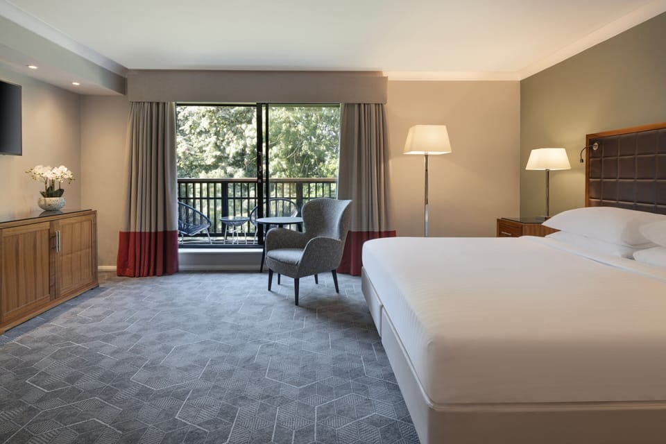 Suite, 1 Bedroom, Balcony | Premium bedding, down comforters, Select Comfort beds, in-room safe