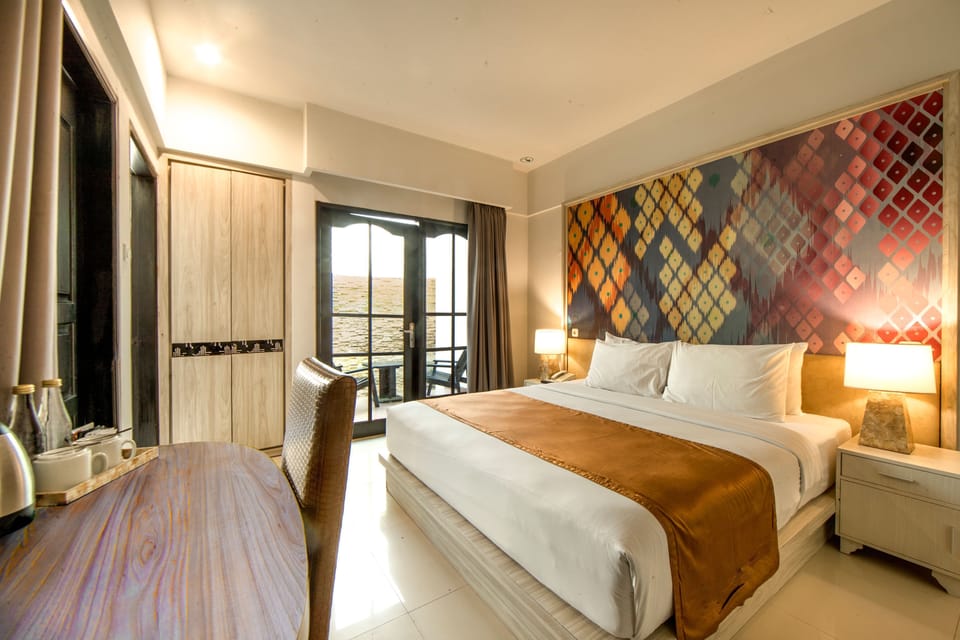 Superior Single Room (King Size Bed) | Minibar, in-room safe, desk, blackout drapes