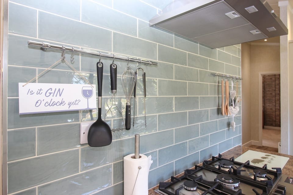 Romantic Apartment, Ensuite | Shared kitchen