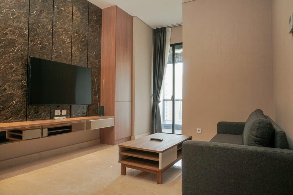Room | Living area | TV