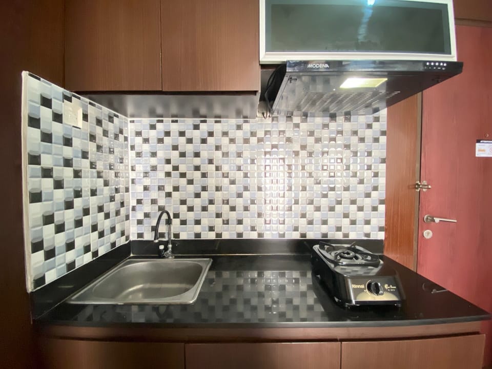 Room | Private kitchen | Fridge, stovetop, electric kettle, cookware/dishes/utensils