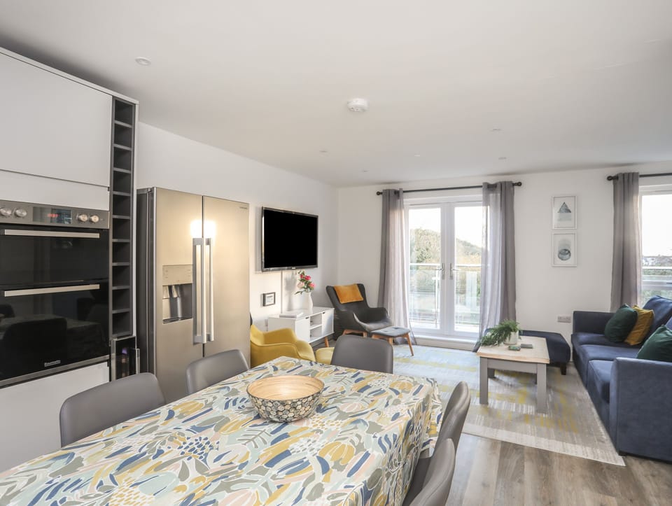 Cottage | 3 bedrooms, individually decorated, individually furnished, free WiFi