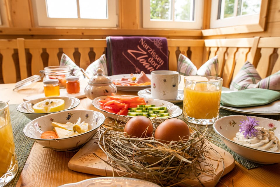 Breakfast meal