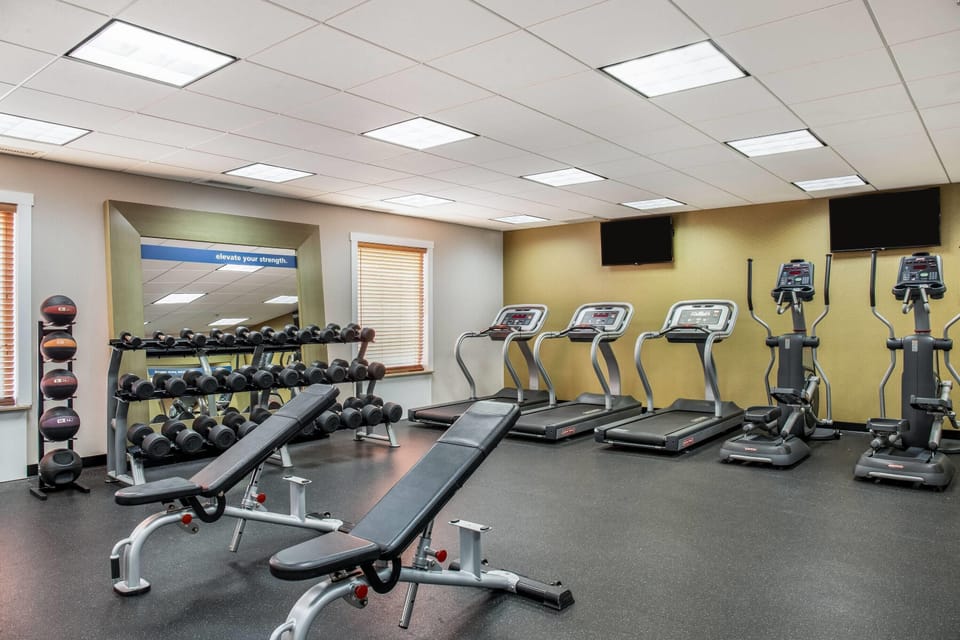 Ramada by Wyndham St. Paul AB Hotel in Alberta