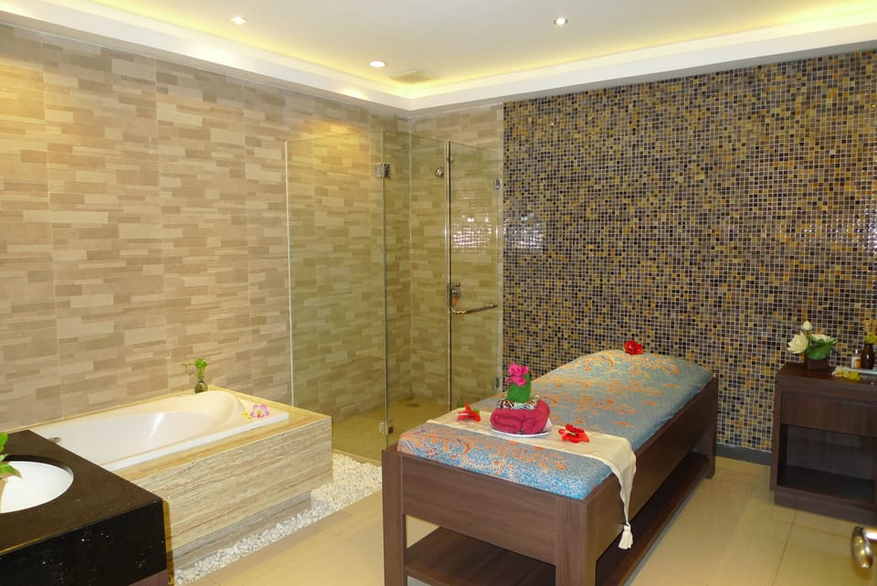 Couples treatment rooms