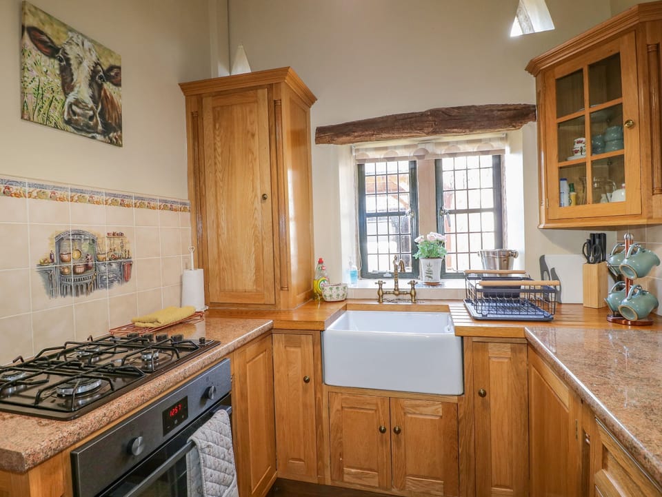 Cottage | Interior