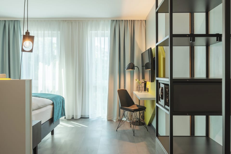 Soundproofing, free cribs/infant beds, free WiFi, bed sheets