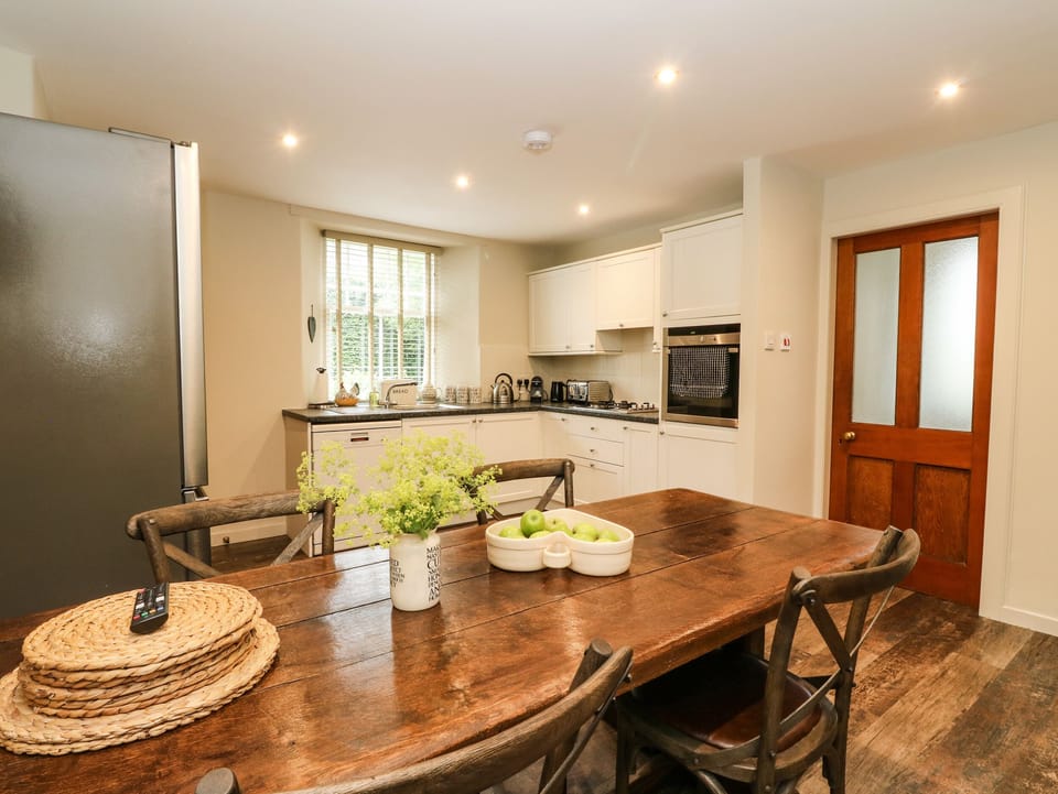 Cottage | Interior