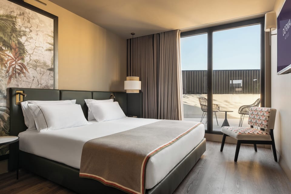 Minibar, in-room safe, laptop workspace, soundproofing