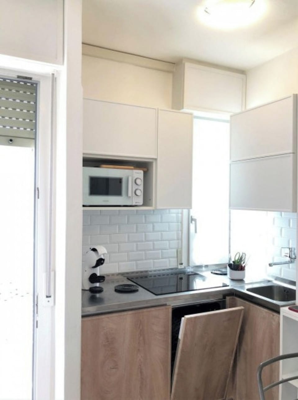 Apartment, 2 Bedrooms, Balcony, City View | Interior