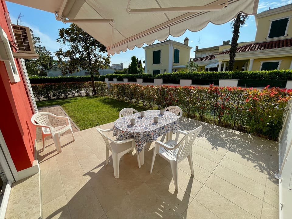 Apartment, 2 Bedrooms, Patio, Garden View | Terrace/patio