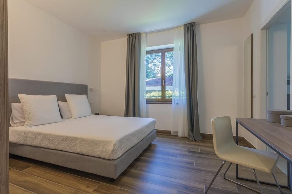 Room, 1 Bedroom, Balcony, Garden View | 1 bedroom, in-room safe, soundproofing