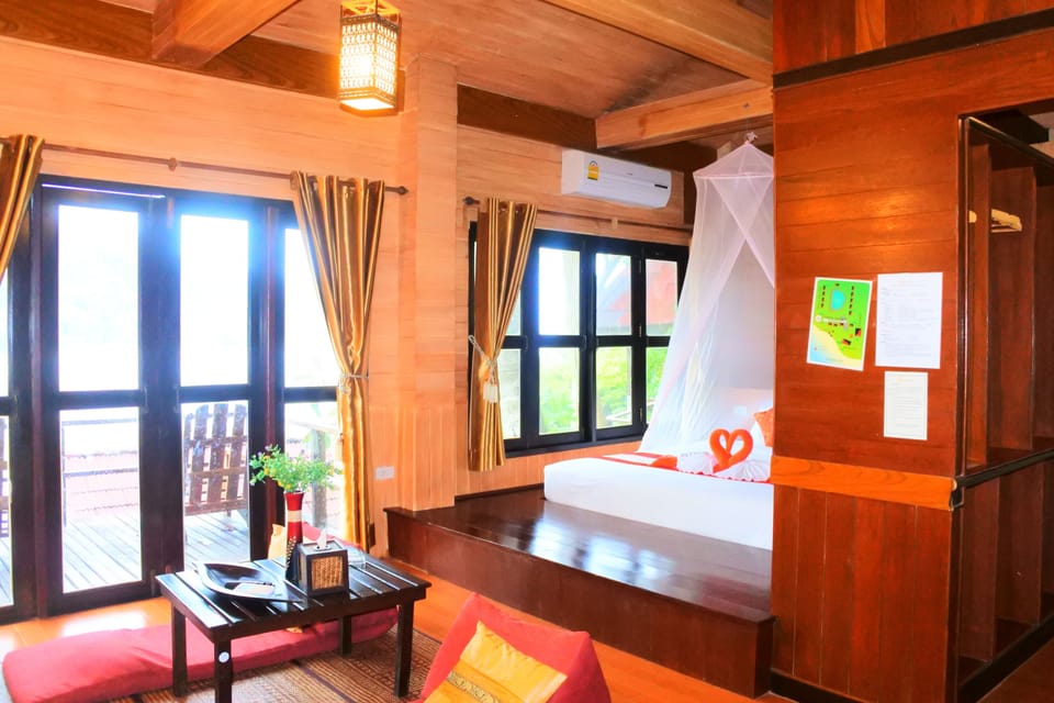 Villa, Sea View | 1 bedroom, minibar, in-room safe, individually decorated