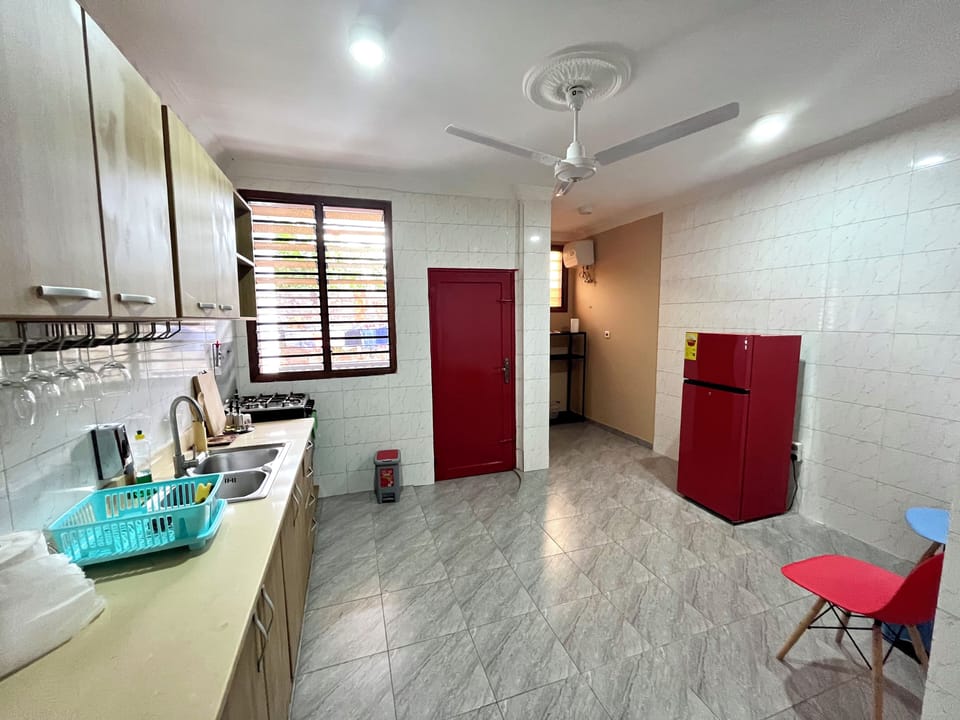 Condo, 2 Bedrooms, Balcony, Mountain View | Private kitchen | Coffee/tea maker, fridge, microwave, stovetop