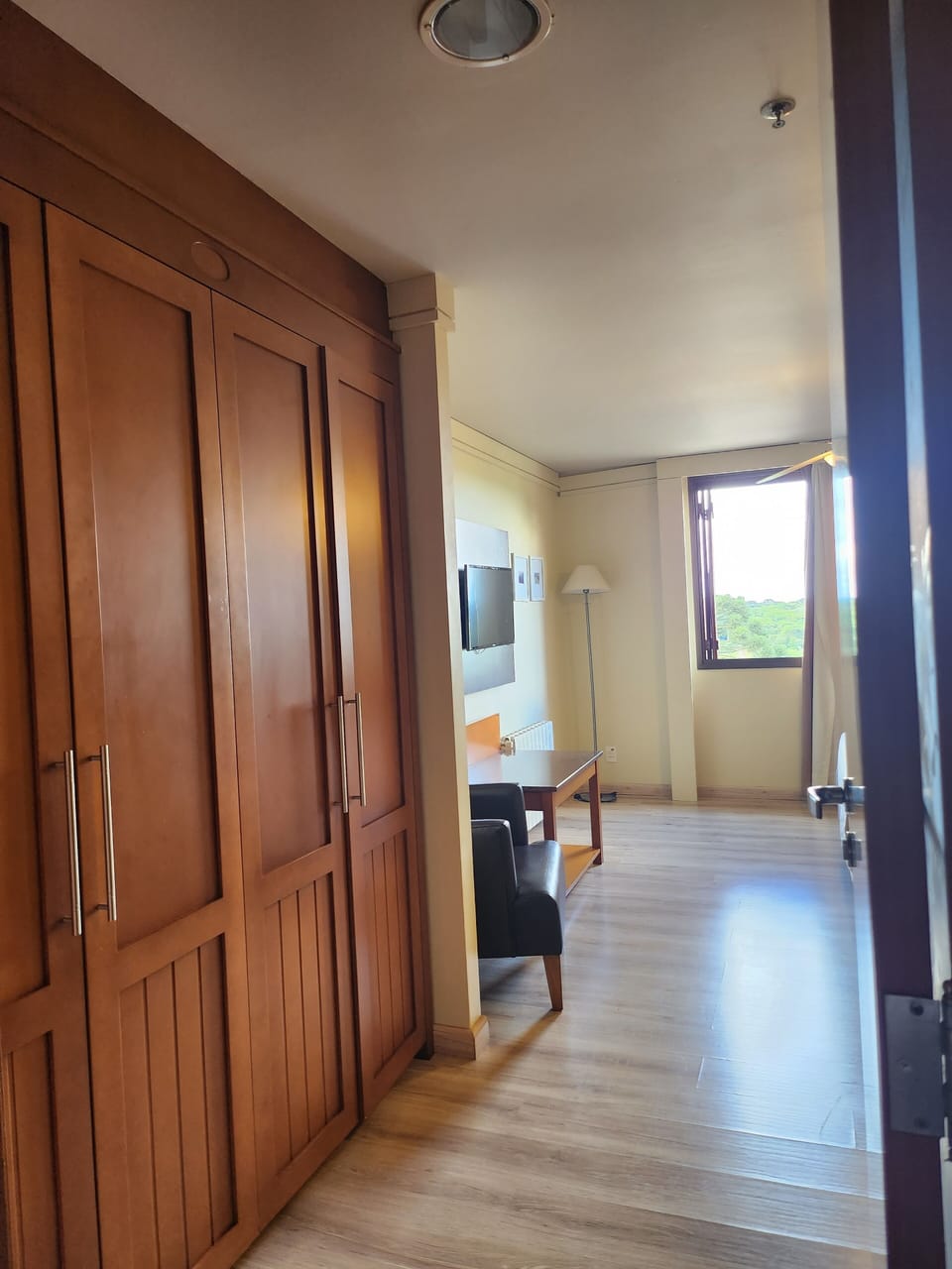 Family Quadruple Room, 1 Queen Bed, Mountain View | Free WiFi