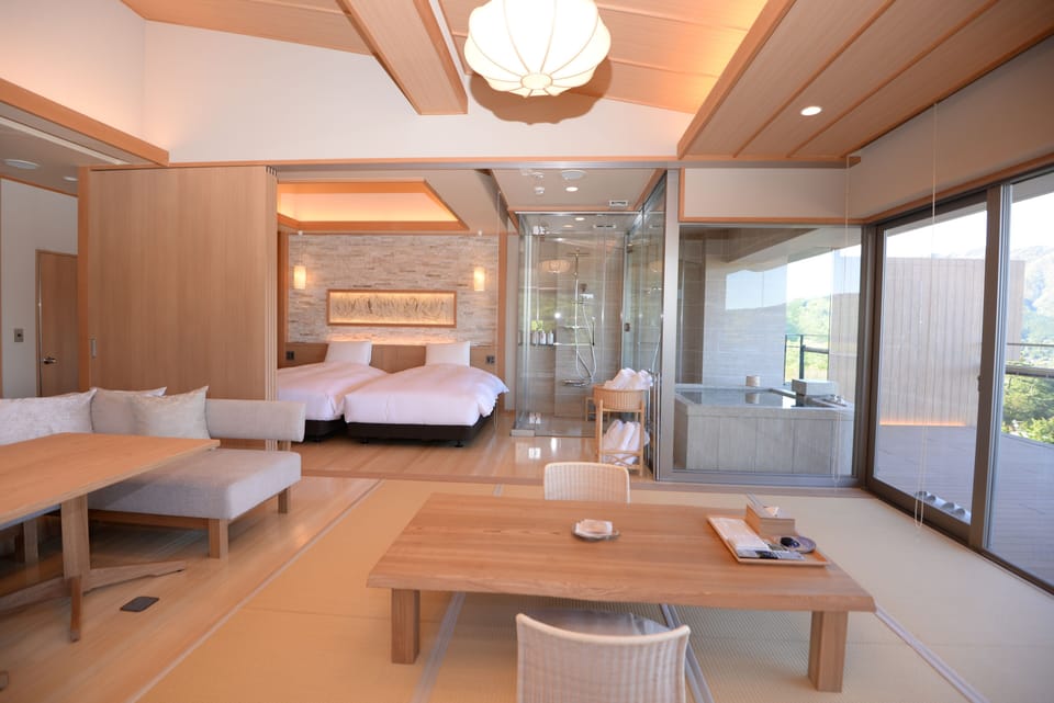 Junior Room, Non Smoking, Mountain View | Premium bedding, down comforters, in-room safe, free WiFi