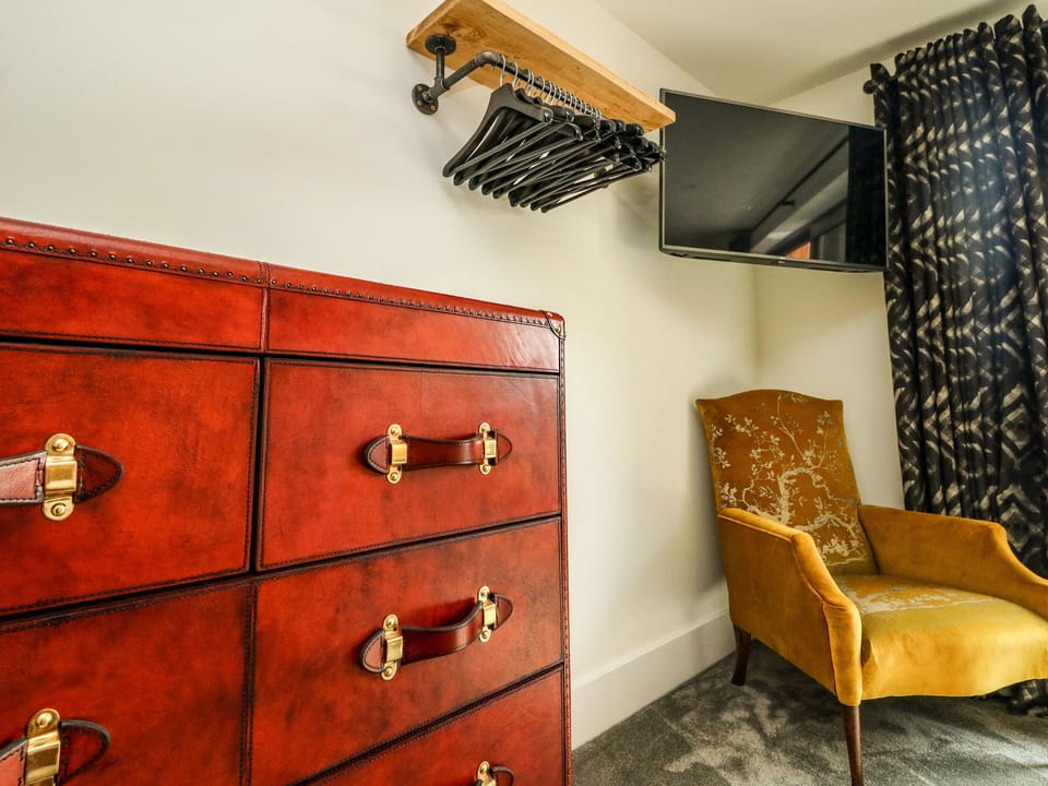 Cottage | 3 bedrooms, individually decorated, individually furnished, free WiFi