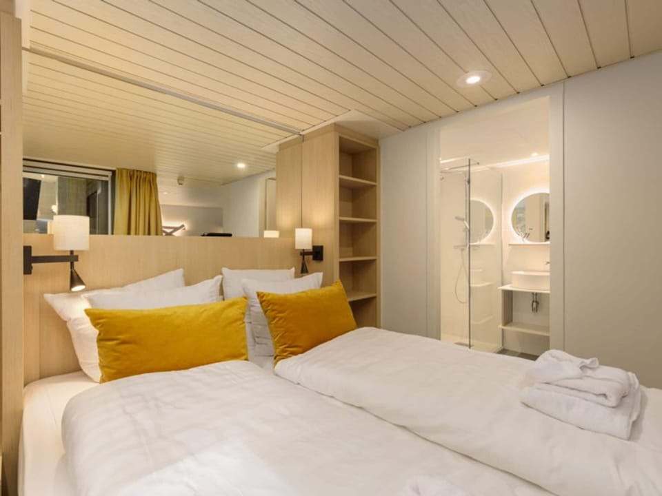 Premium Double Room | In-room safe, free WiFi, bed sheets