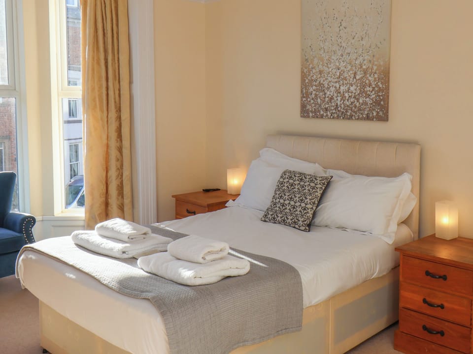4 Normanby Terrace Cottage in England