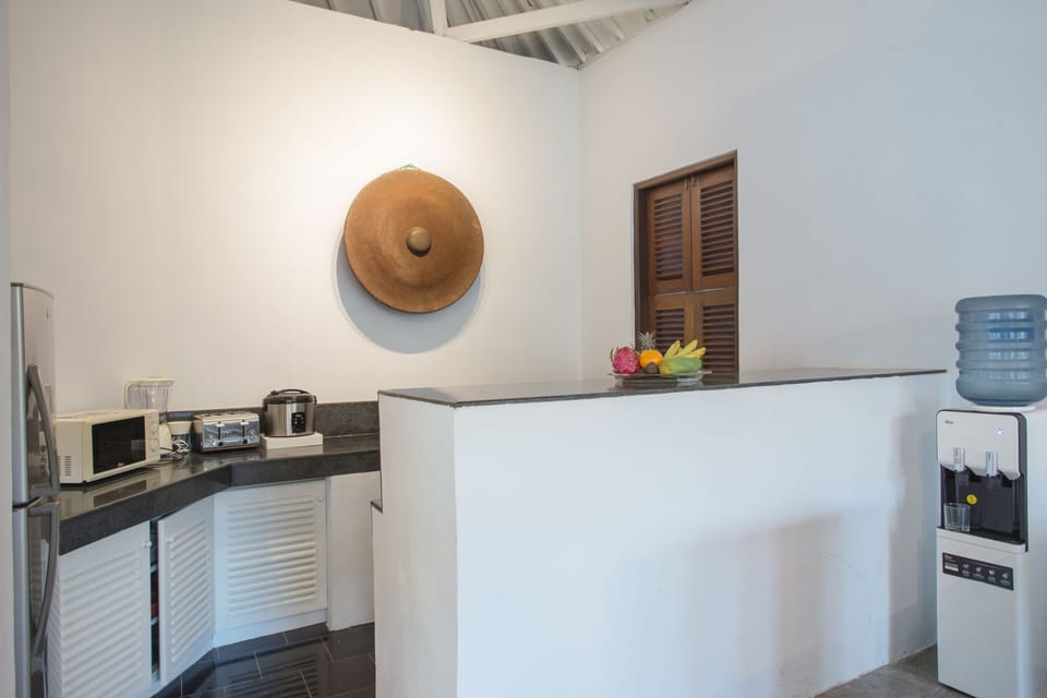 Villa, 5 Bedrooms | Private kitchen | Full-size fridge, microwave, oven, stovetop