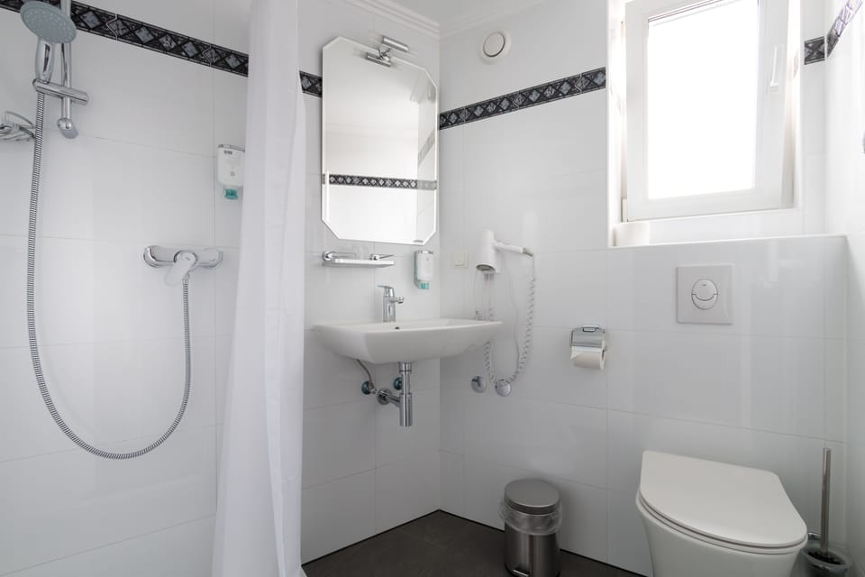 Premium bedding, pillowtop beds, minibar, in-room safe