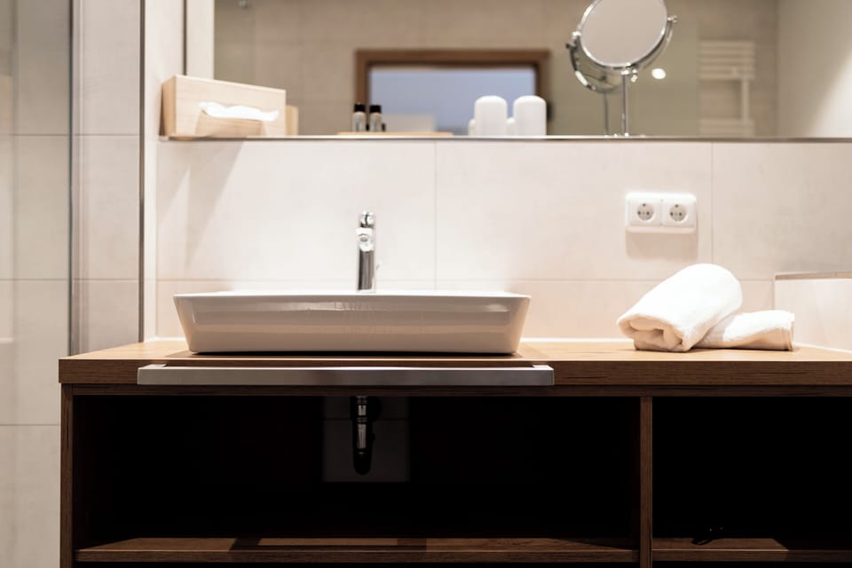 Superior Double Room, large bathroom, terrace | Premium bedding, minibar, in-room safe, desk