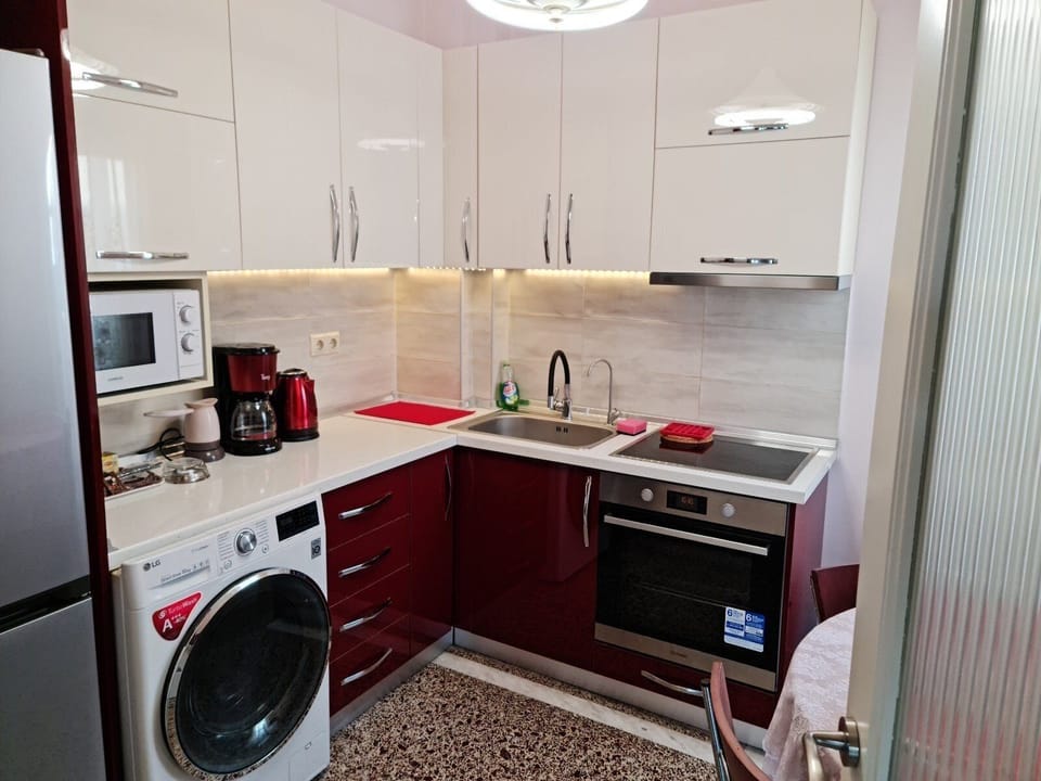 Apartment, 2 Bedrooms, Balcony, Sea View | Private kitchen | Fridge, oven, coffee/tea maker, cookware/dishes/utensils