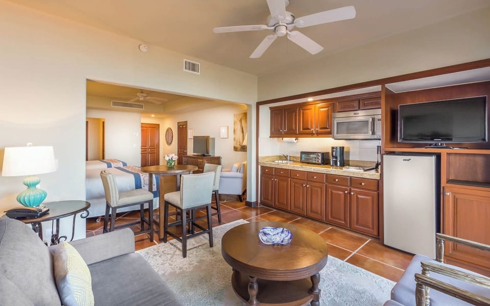 Studio 2 Queens- NO MEALS ROOM ONLY | 1 bedroom, in-room safe, laptop workspace, iron/ironing board