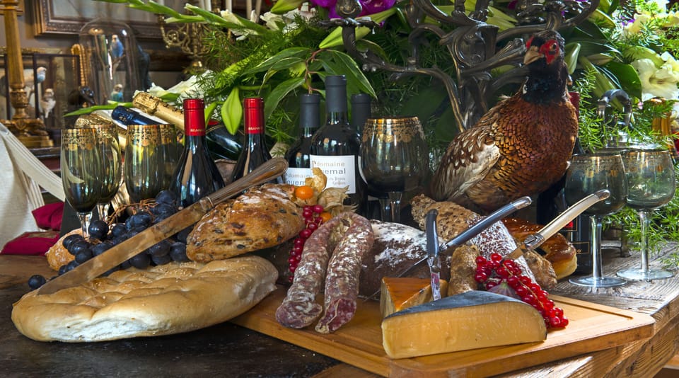 Free daily local cuisine breakfast