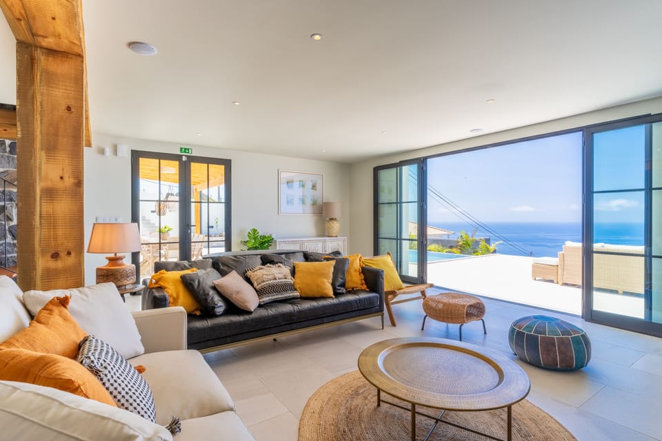 Villa, 5 Bedrooms, Private Pool, Ocean View | Living area