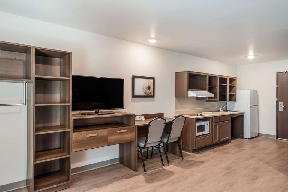 Room, 1 King Bed, Accessible, Non Smoking | Private kitchen | Full-size fridge, microwave, stovetop, freezer