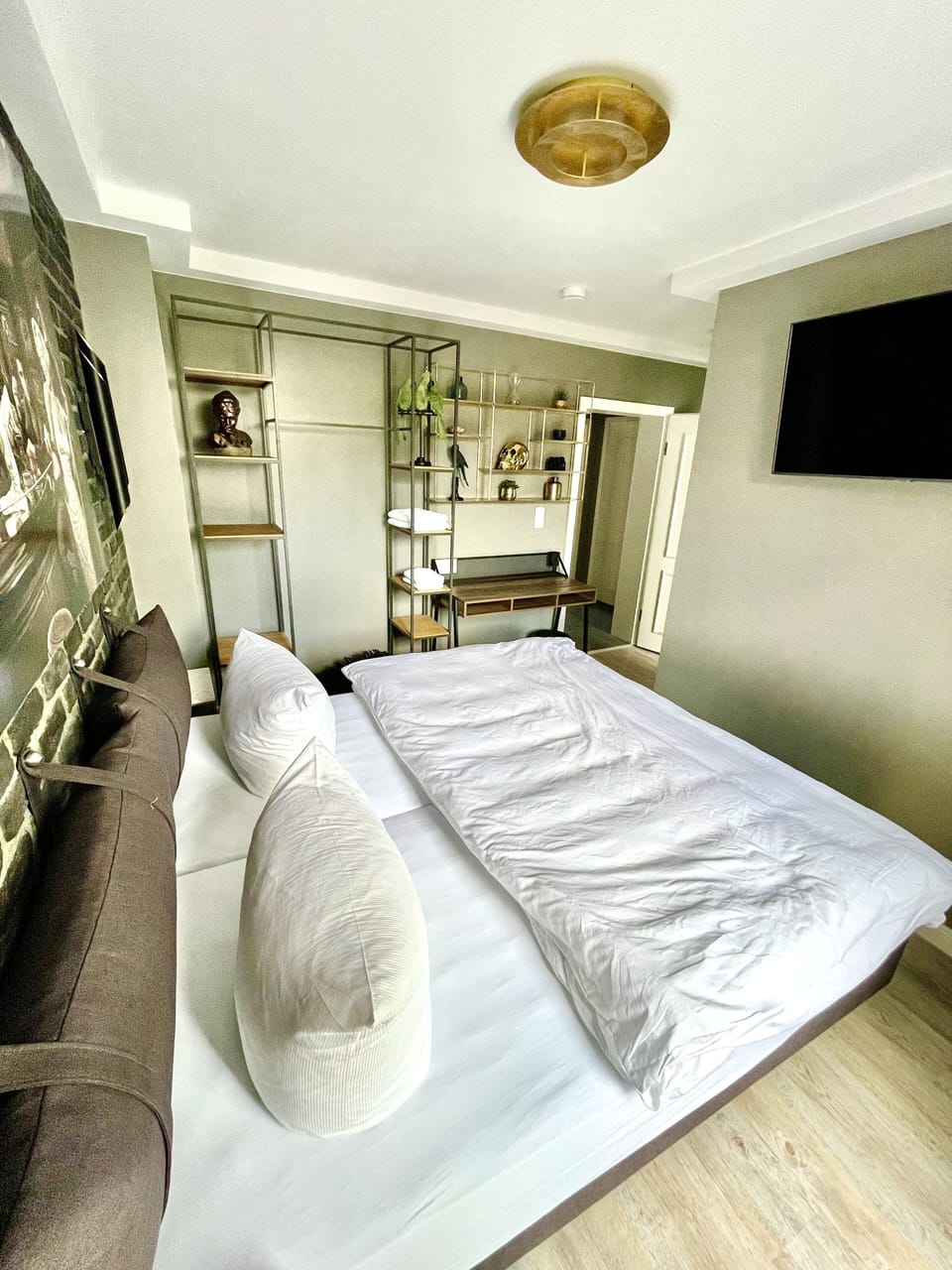 Deluxe Double Room | Individually decorated, individually furnished, desk, blackout drapes