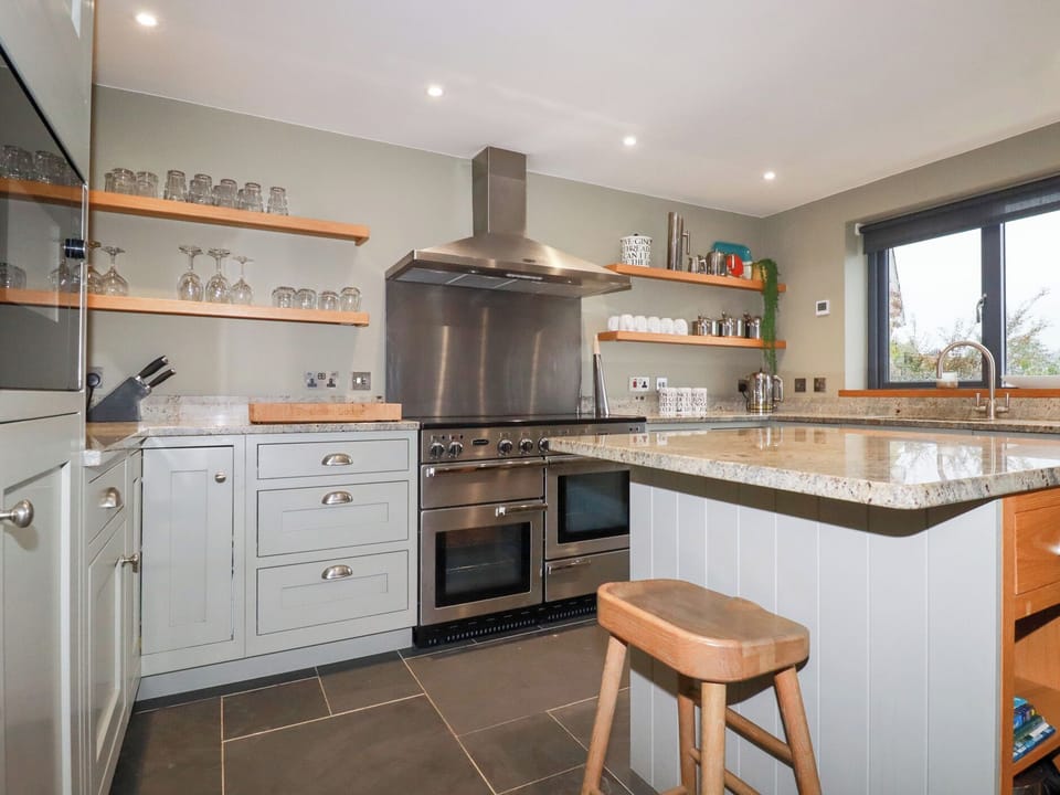 Fridge, microwave, dishwasher, electric kettle