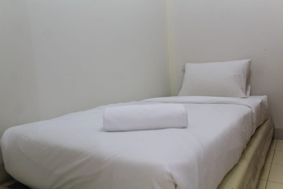 Room | 2 bedrooms, free WiFi, bed sheets