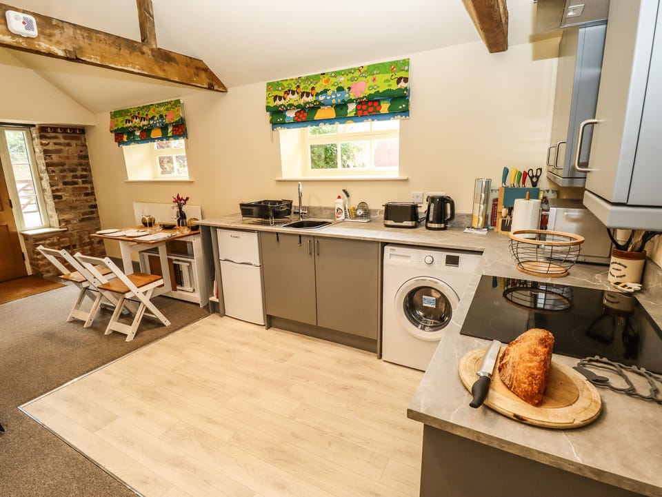 Cottage | Interior