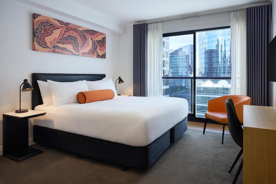 Guest Room    | Hypo-allergenic bedding, in-room safe, desk, blackout drapes