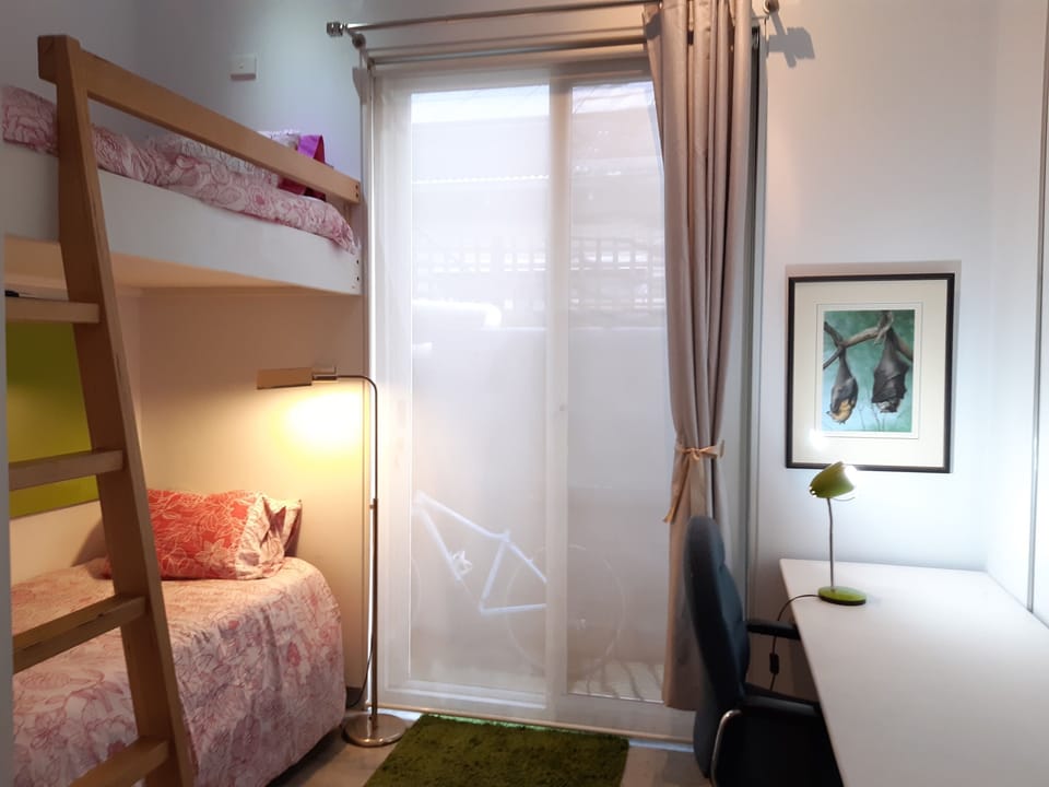 StayCentral - Fairfield 4Br Home House in Melbourne