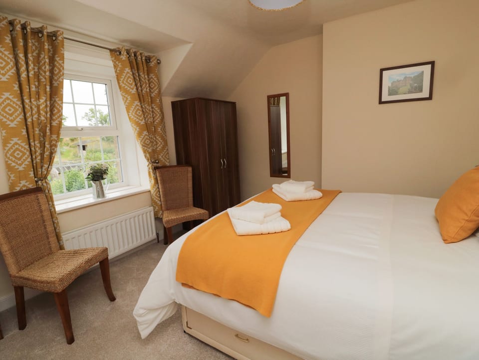 1 Roddam Rigg Cottage Cottage in England