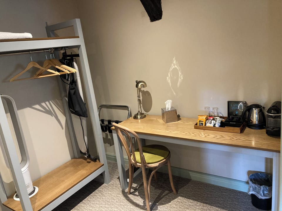 Standard Quadruple Room | Iron/ironing board, free WiFi, bed sheets