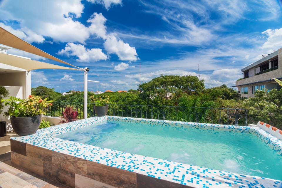 Rooftop pool