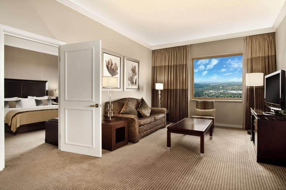 32-inch LCD TV with satellite channels, TV